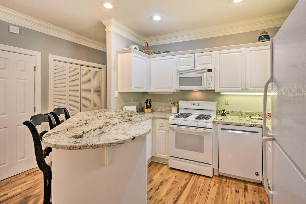 Inviting Kingwood Resort Condo In Clayton! Exterior photo